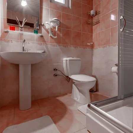 Pleasant With Private Pool Surrounded By Nature In *