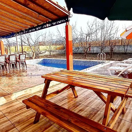 Lägenhet Pleasant With Private Pool Surrounded By Nature In